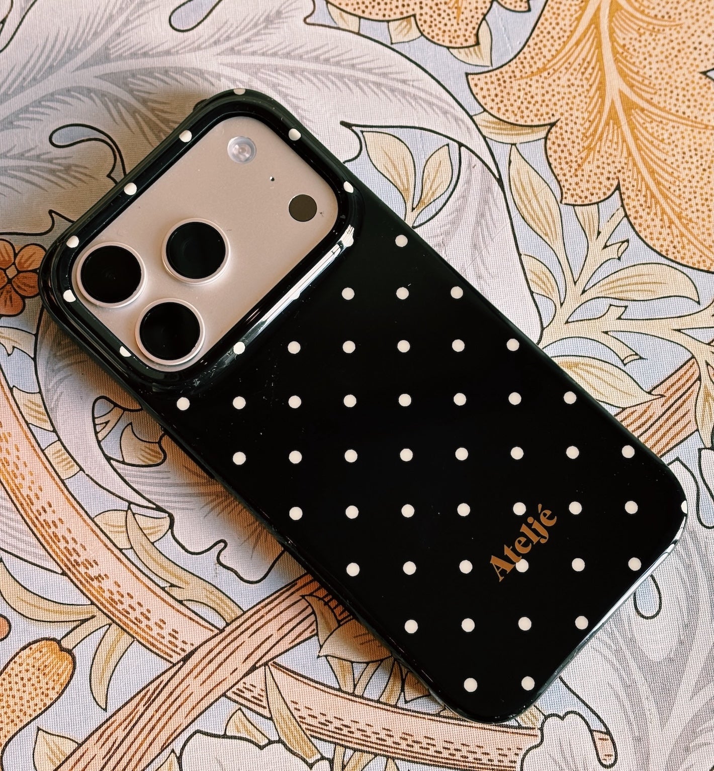 Ateljé Black Mini Polka Dot IPhone Case | Clothing Ateljé Black Mini Polka Dot IPhone Case | Clothing