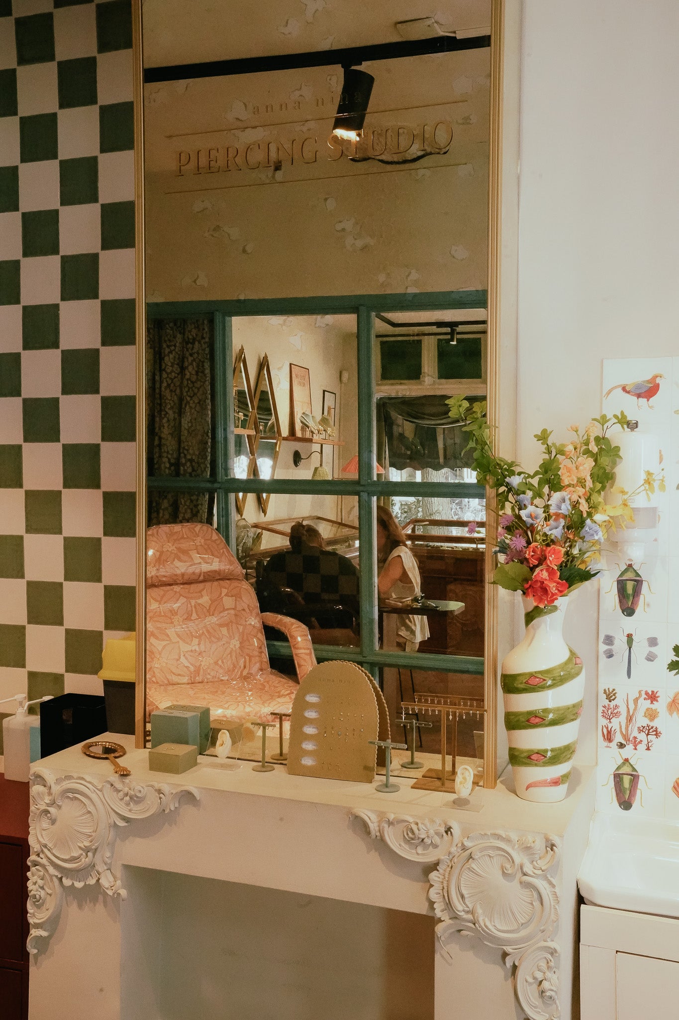 collection-showcase image